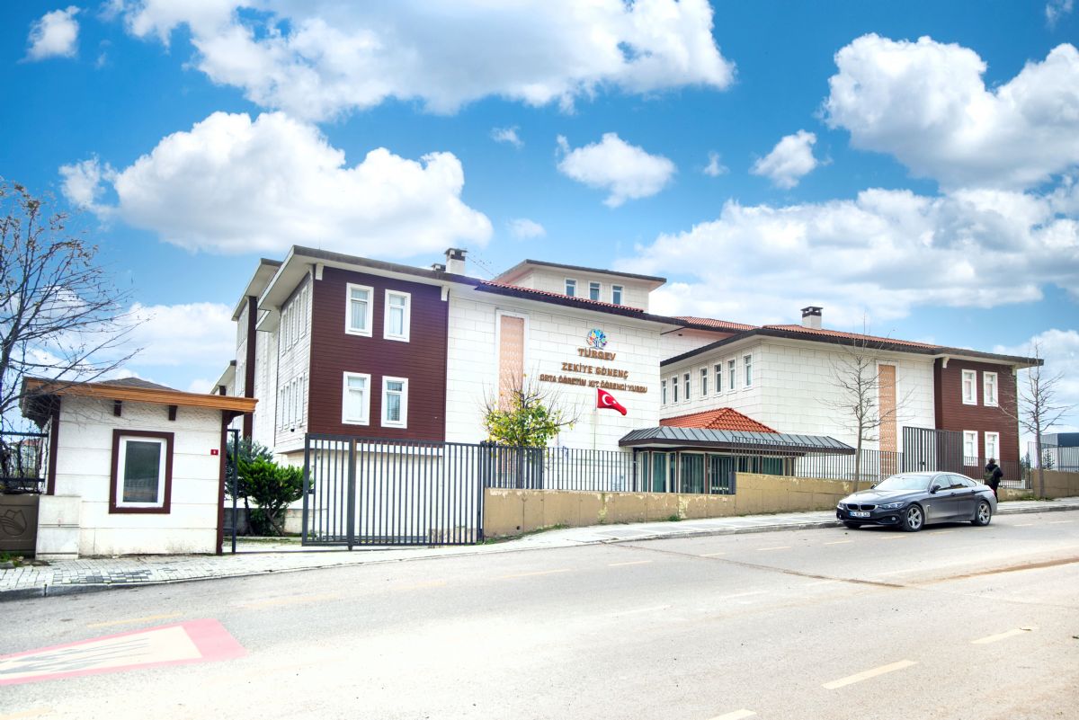Zekiye Gönenç Ortaöğretim Kız Öğrenci Yurdu